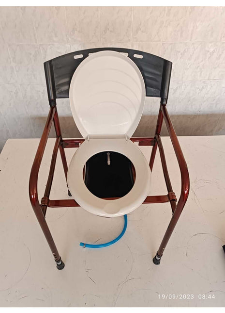 Taharet Musluklu Hasta Tuvaleti ( Klozet Yükseltici ) Klozet yükseltici