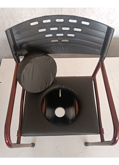 Taharet Musluklu Döşemeli Mobil Tuvalet Banyo Sandalyesi Klozet Yükseltici Hastalar Için klozet