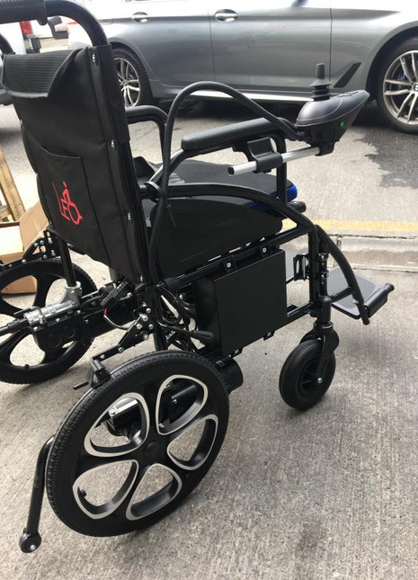Katlanabilir Akülü Tekerlekli Sandalye