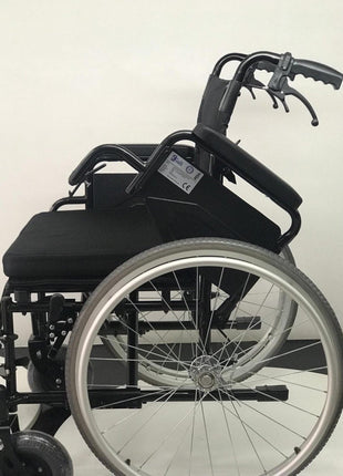 Golfi̇ G-135 Geniş Manuel Tekerlekli Sandalye