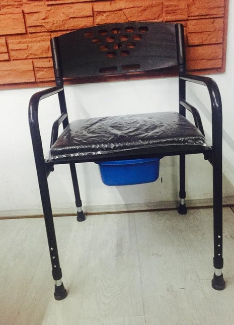 Kamp Wc Yükseklik Ayarlı Hasta Tuvalet Sandalyesi