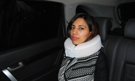 Oval Boyun Destek Yastığı