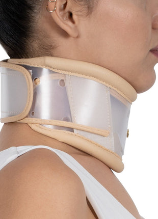 Servikal Çeneliksiz Boyunluk Medium